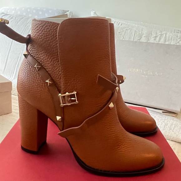 Valentino Garavani | BRAND NEW
Rockstud leather ankle boots
41 - Picture 4 of 6
